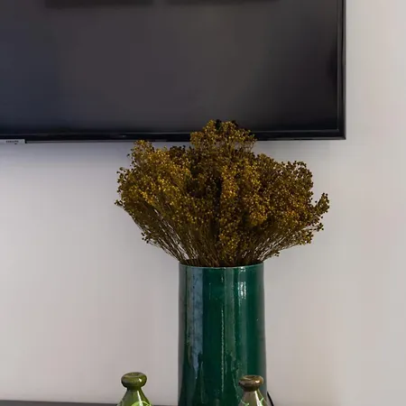 Bright Near Gare De Lyon